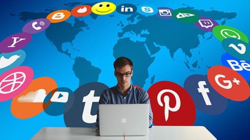 POSICIONAMIENTO EN LA WEB POSICIONAMIENTO EN LA WEB