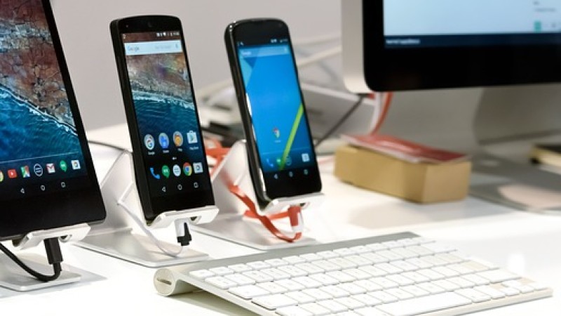 DESARROLLO DE APLICACIONES MÓVILES CON ANDROID Detalle DESARROLLO DE APLICACIONES MÓVILES CON ANDROID Detalle