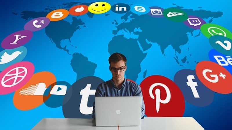 COMMUNITY MANAGER Detalle COMMUNITY MANAGER Detalle